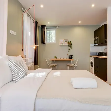 Centre - Functional דירה