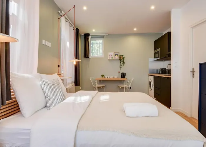 Centre - Functional דירה